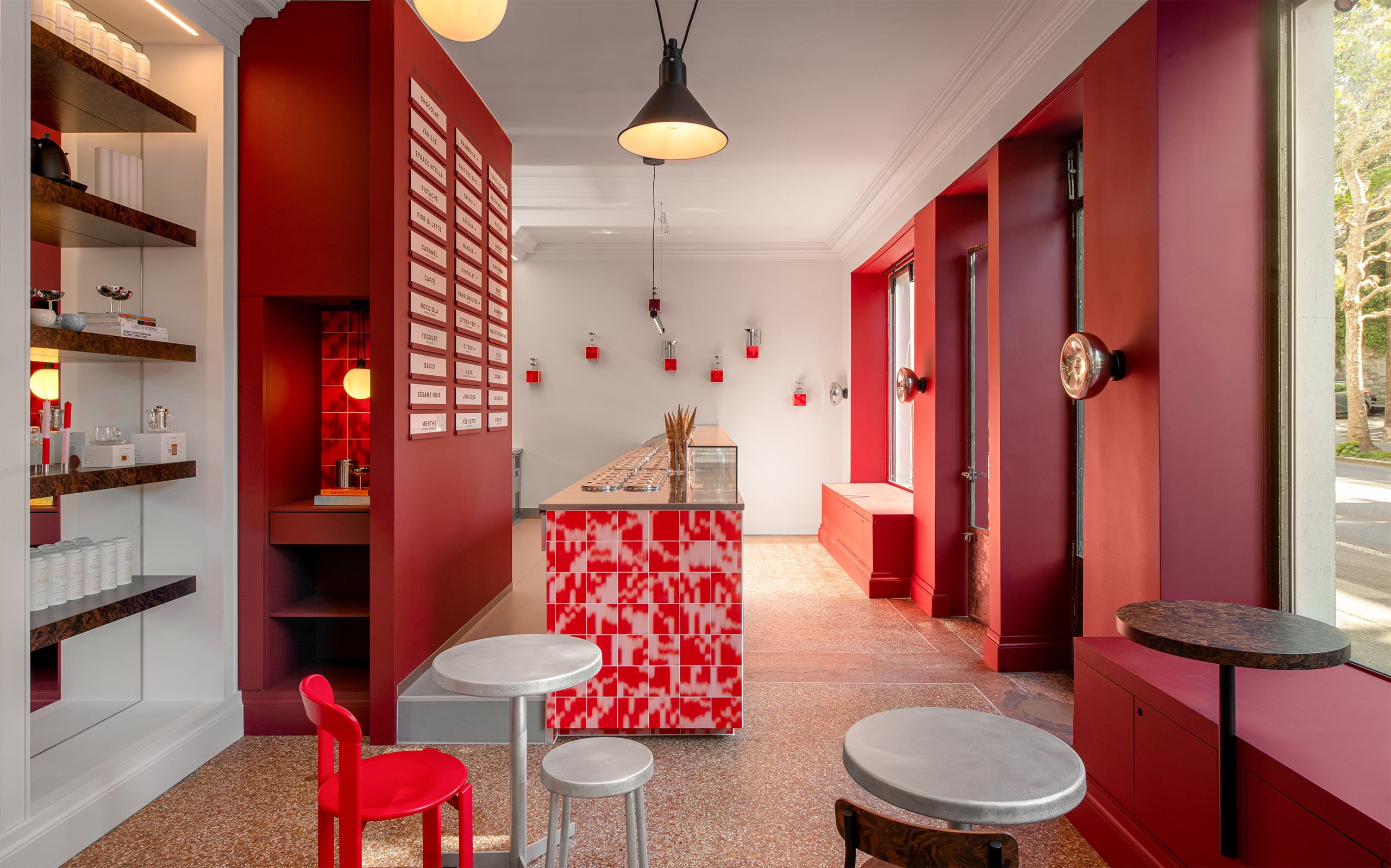 Un écrin coloré pour glaces artisanales - Gelateria - Atelier Chèvre - Architecture d'intérieur.jpg